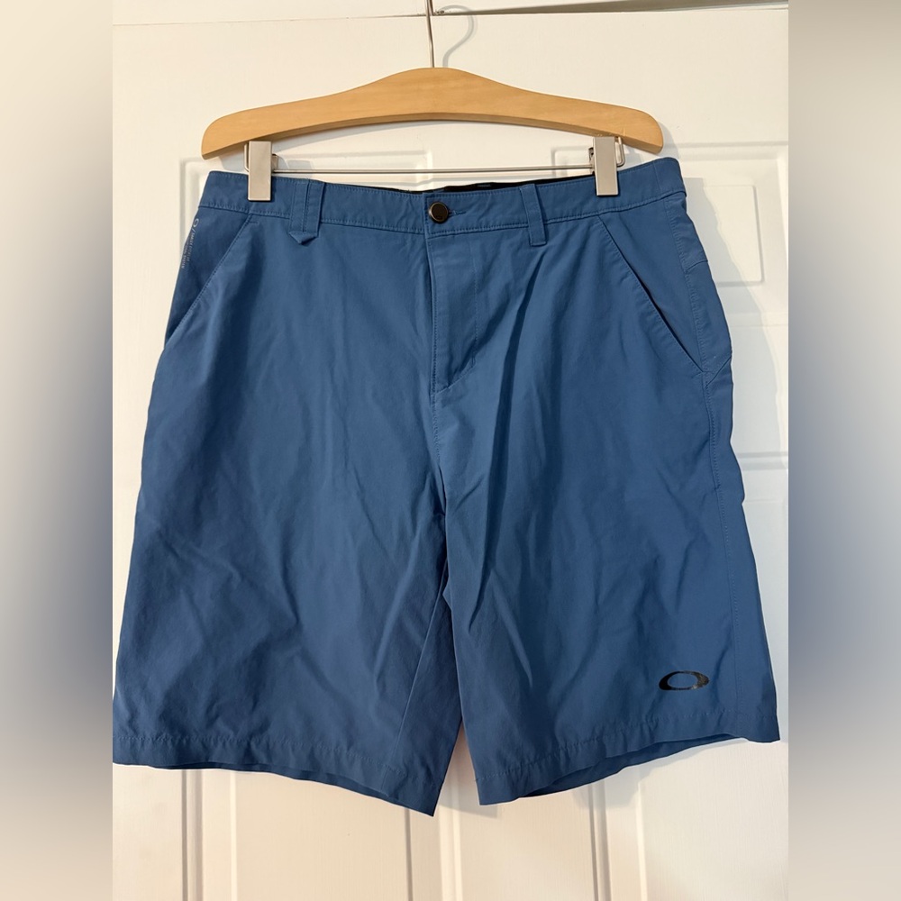 Oakley Performance Stretch Board Shorts Golf Blue Size 34 Regular Fit